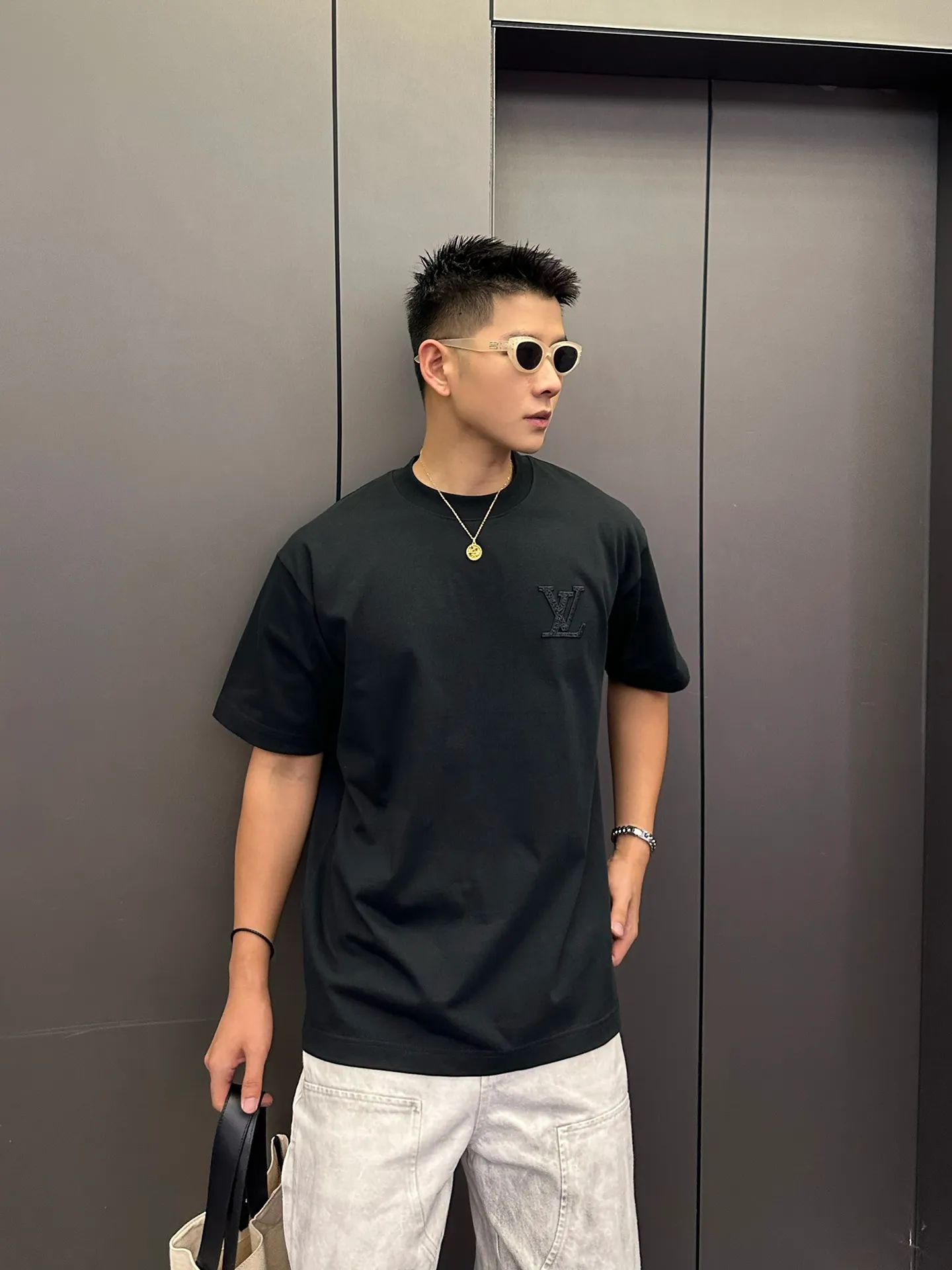 Model picture